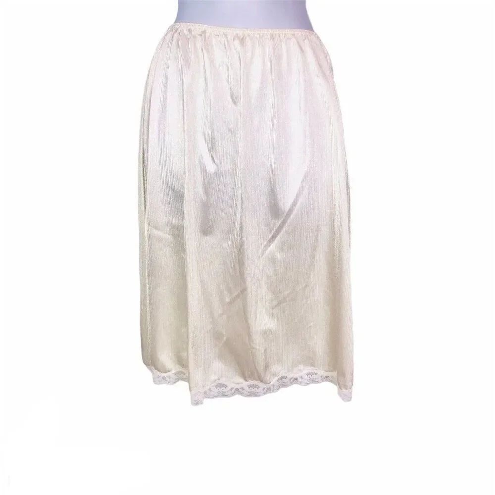 Vintage Warner's Womens L White Half Slip Lace Trim Elastic Waist